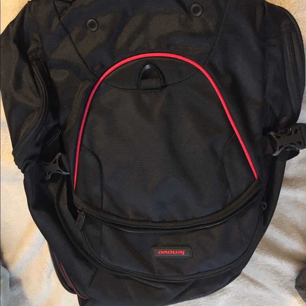 Lenovo bAckpack in near new condition